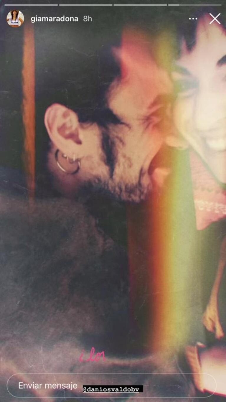 Gianinna Maradona publicó su primera foto mimosa con Daniel Osvaldo: "Te amo"