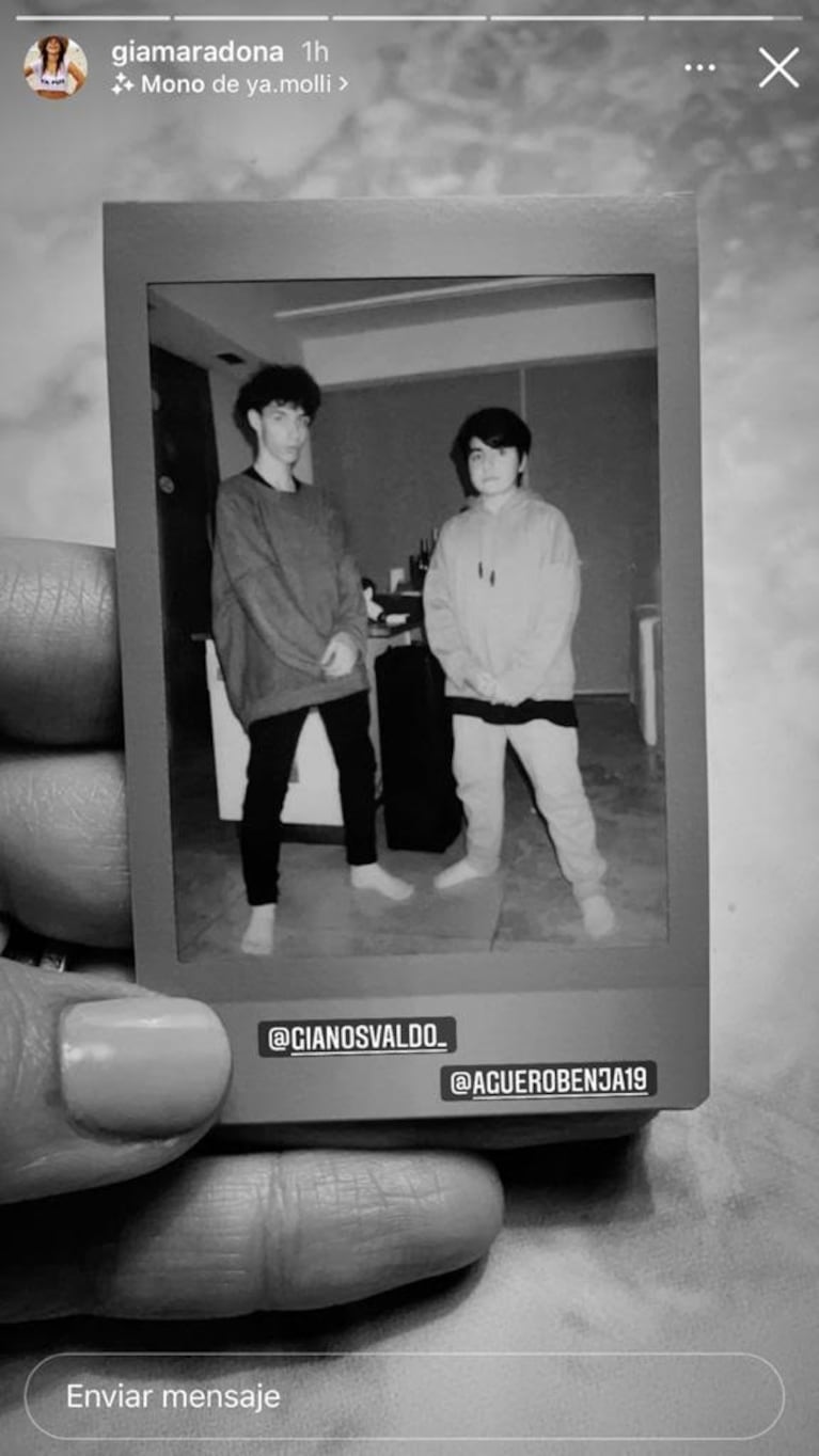 Gianinna Maradona publicó una foto de su hijo Benjamín Agüero con el de Daniel Osvaldo