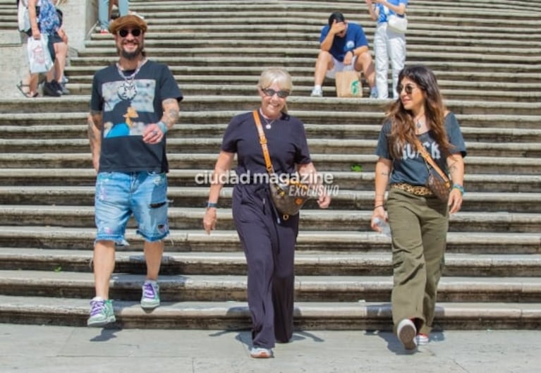 Gianinna Maradona y Daniel Osvaldo, a los besos en Roma: las fotos de la pareja con Claudia Villafañe