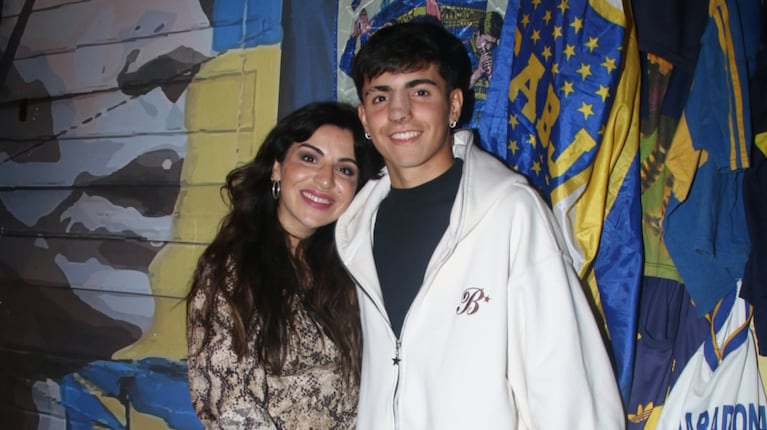 Gianinna Maradona y su hijo Benjamín.