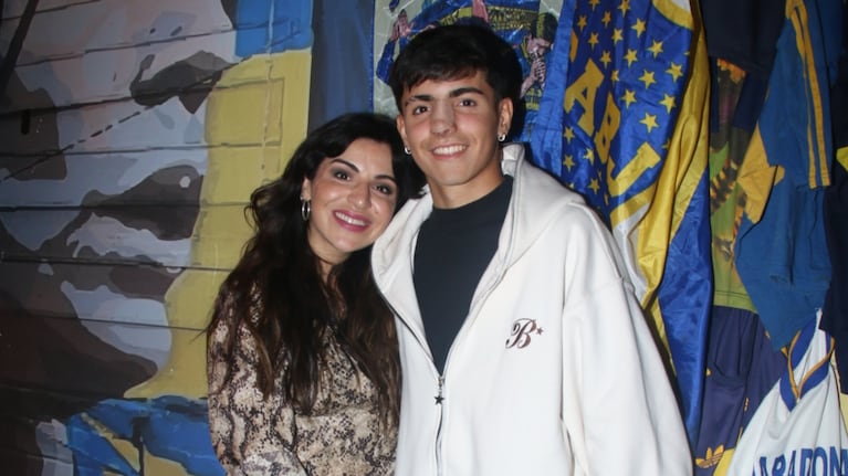 Gianinna Maradona y su hijo Benjamín.