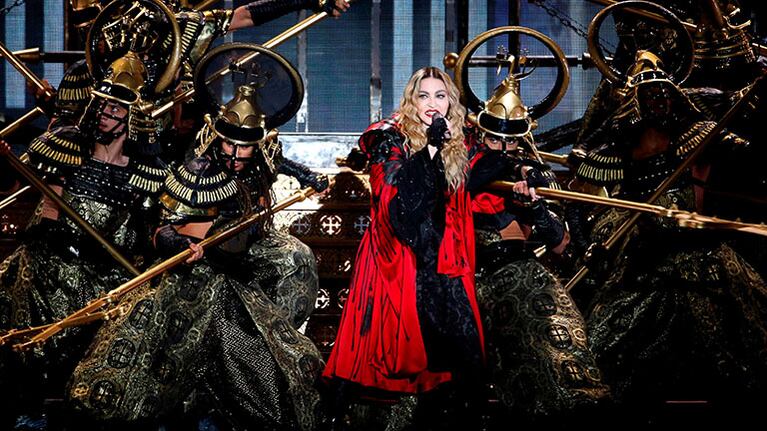 Gira accidentada: Madonna canceló decenas de recitales por el Coronavirus y su físico lastimado