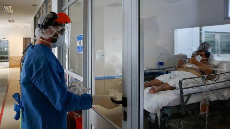 Gollán ratificó que a este ritmo de contagios se van a acabar las camas y apuntó: Los contagios van de la Ciudad a Provincia