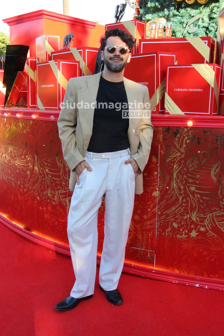 Gonzalo Heredia en la noche porteña (Foto: Movilpress).