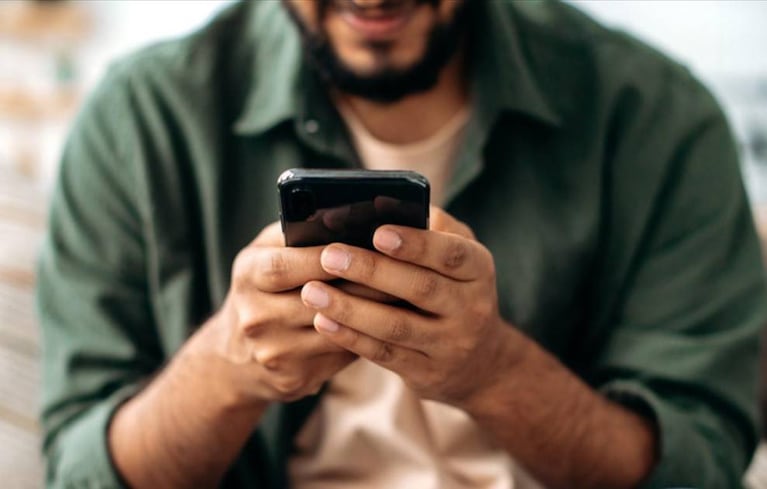 Google está desarrollando una nueva función de seguridad para Android que permitirá a servicios como Google Play Protect aislar aplicaciones sospechosas que puedan representar riesgos.
