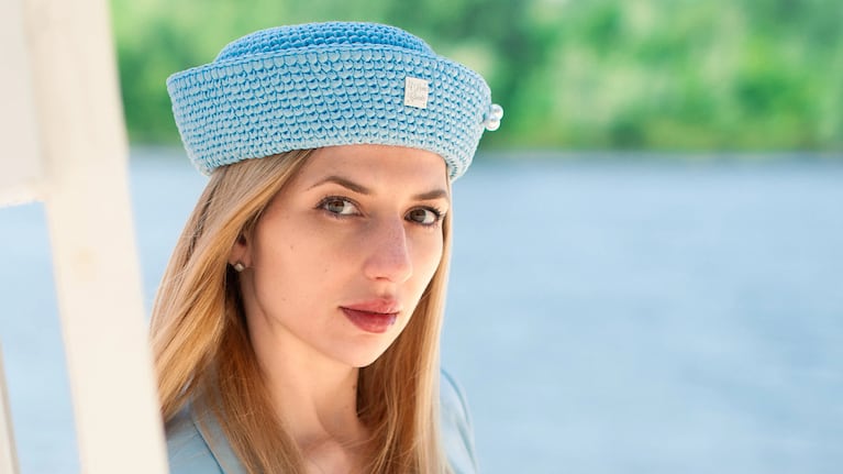 Gorro marinero de rafia, una tendencia que nació en Copenague y marcó el verano europeo. Foto: Etsy