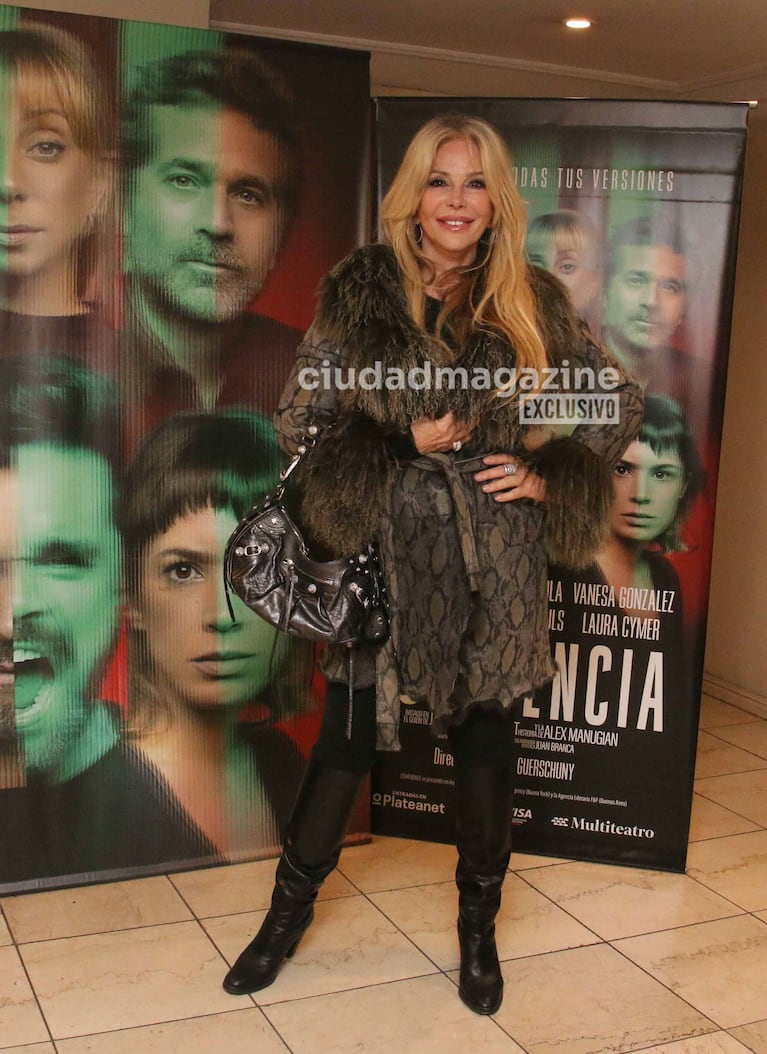 Graciela Alfano en el estreno de la obra Coherencia (Foto: Movilpress).