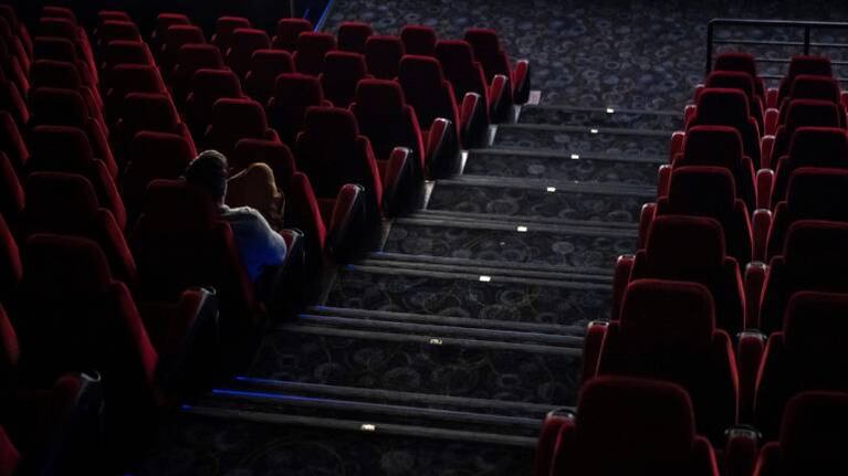 Gran arranque de Godzilla vs. Kong en Estados Unidos alienta un renacer de los cines