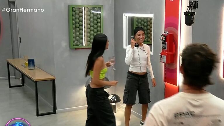 Gran Hermano 2023: qué pasó cuando sonó el teléfono rojo y atendió Lucía Maidana