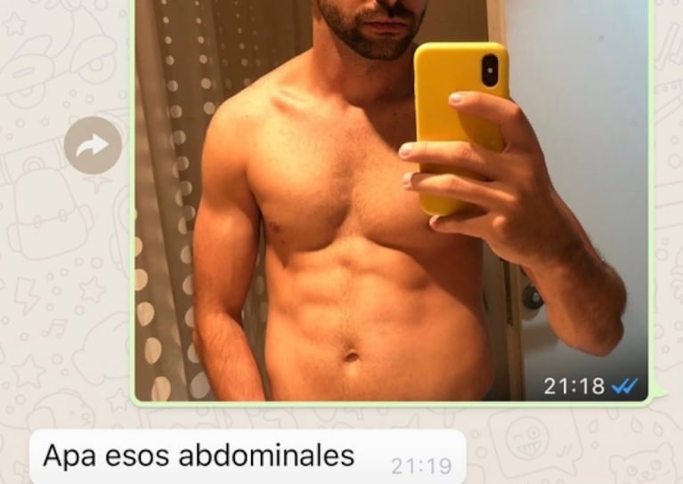 Grego Rossello negó enviar fotos hot, pero luego mostró una: "Cuando mentís en TV porque tu mamá está viendo"