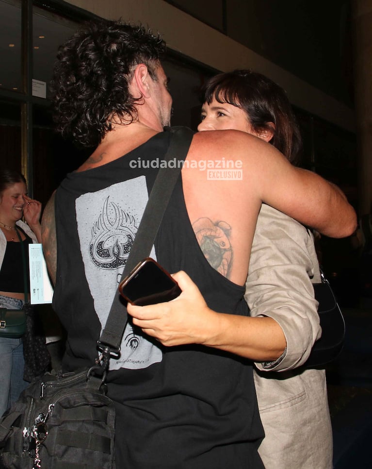 Griselda Siciliani fue a ver a Luciano Castro al teatro. (Foto: Movilpress)
