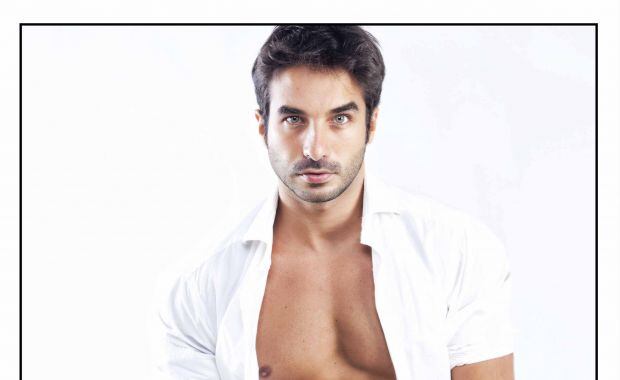 Guido Massri, a los 30 muestra su lomo. 