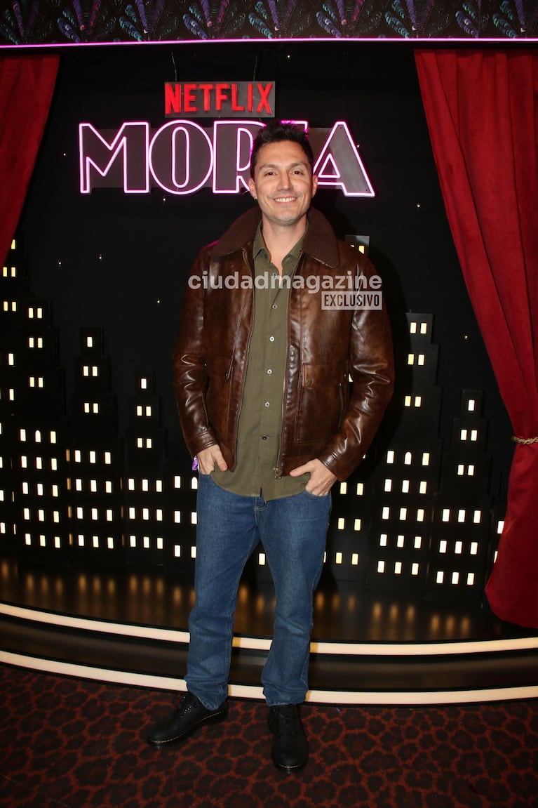 Guido Záffora en el estreno de la serie de Moria Casán (Foto: Movilpress).