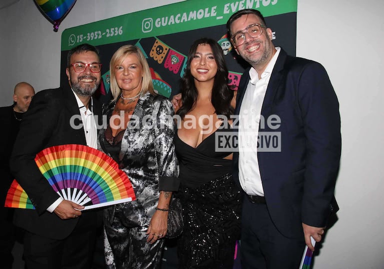 Guille Barrios y Ramiro García Moreno con Virginia Demo y Flor Cabrera (Foto: Movilpress)