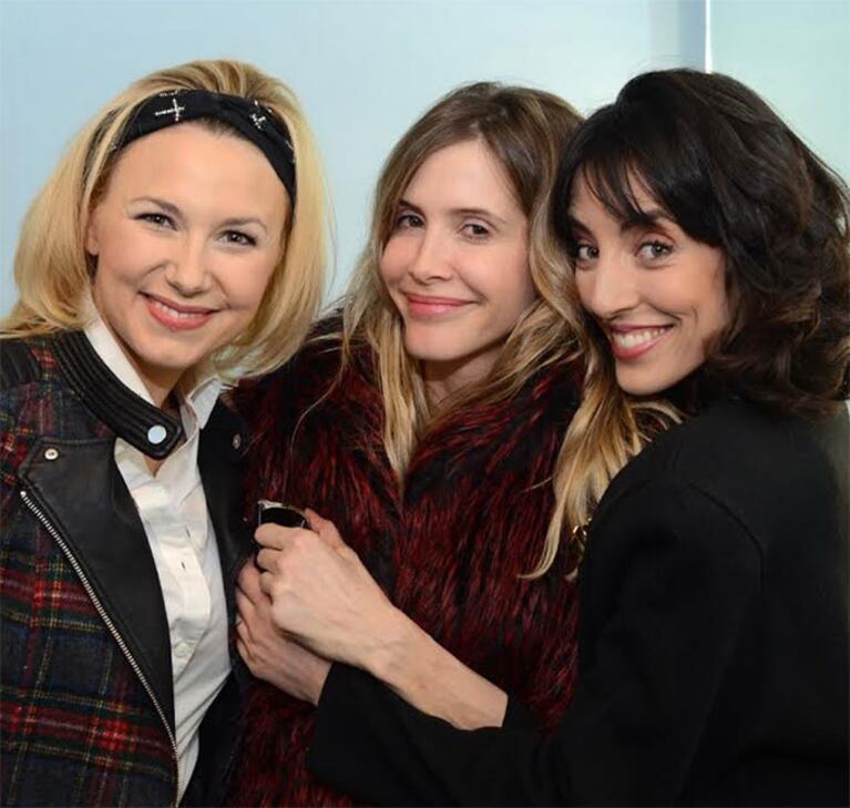 Guillermina Valdés con las protagonistas de la obra Dos Almas que en el Mundo (Foto: Prensa)