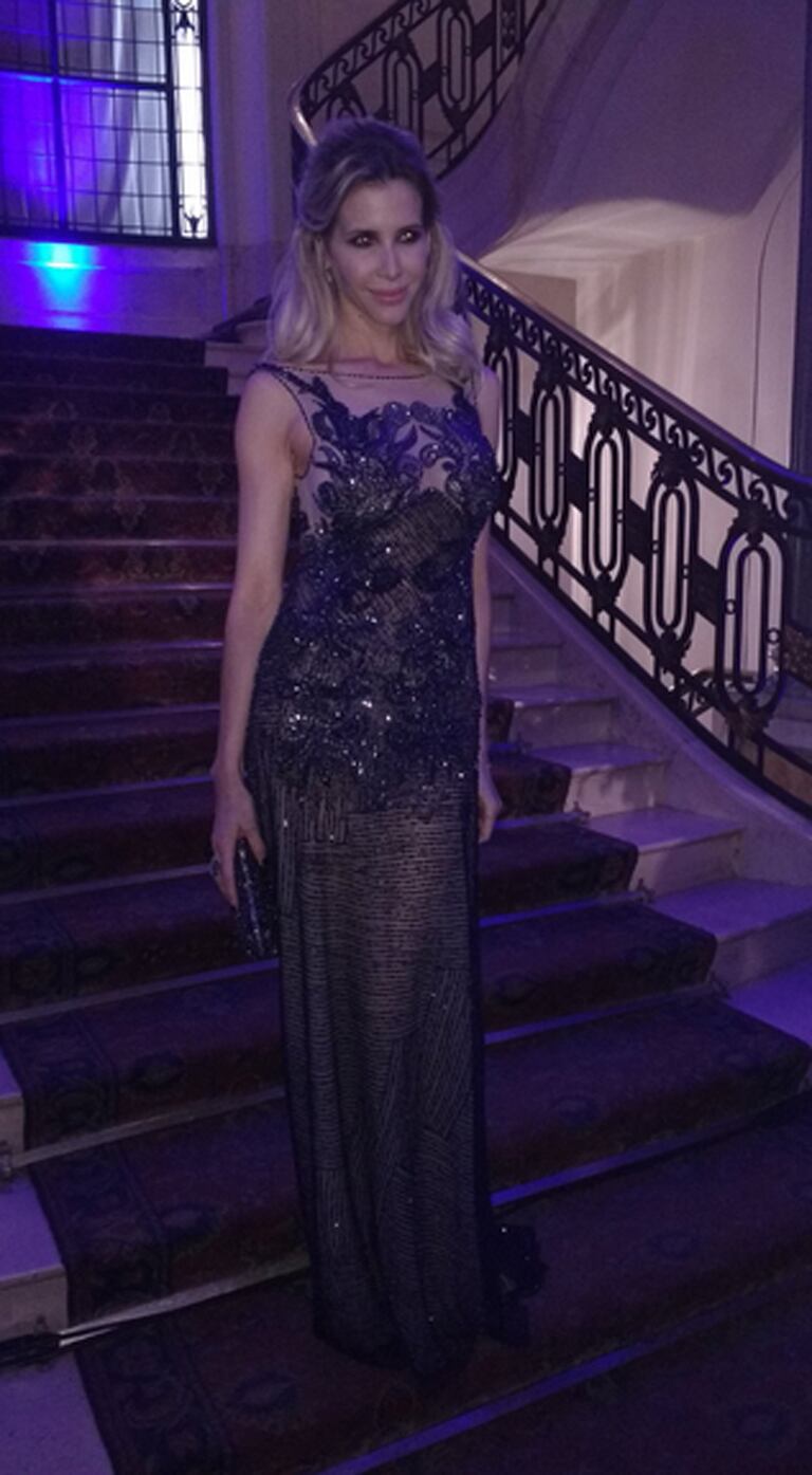 Guillermina Valdés en la gala de ¡Hola! Foto: Twitter @holacomar.