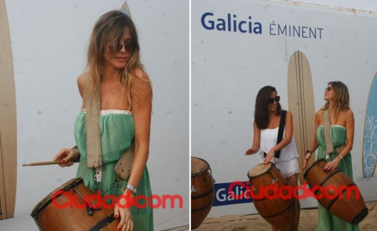 Guillermina Valdés junto a su amiga Paula Kohan en Punta del Este. (Foto: Ciudad.com)
