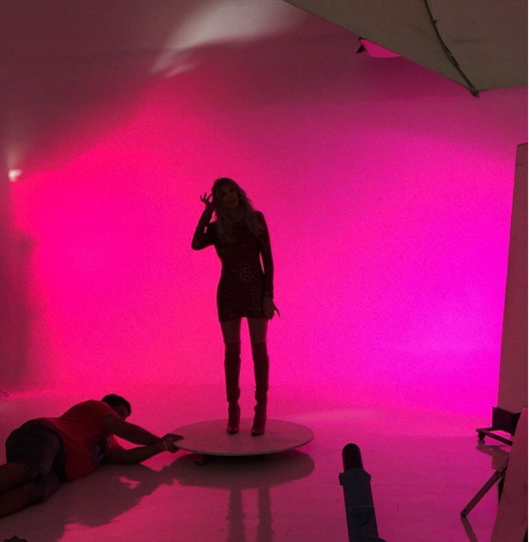 Guillermina Valdés, súper sexy en su nueva campaña (Fotos: Instagram). 