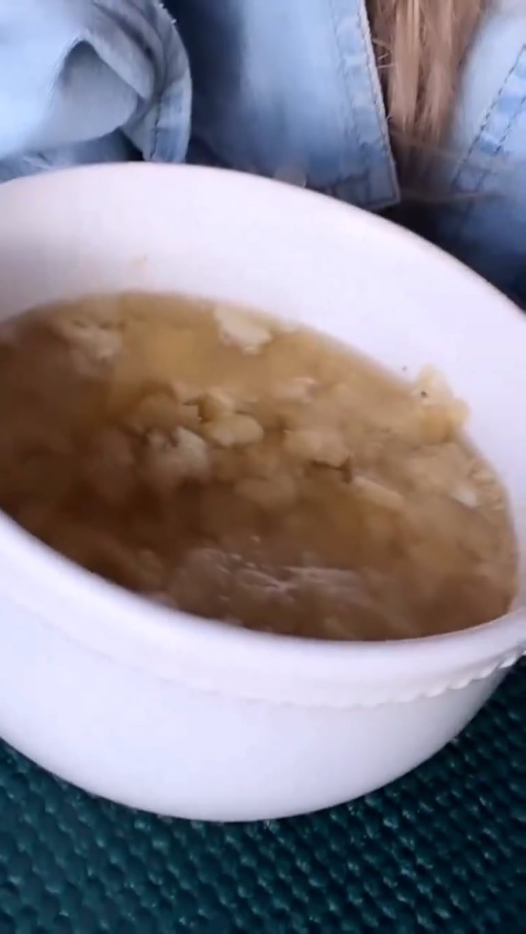 Guillermina Valdés toma caldo de huesos todos los días: receta y cuáles son sus beneficios