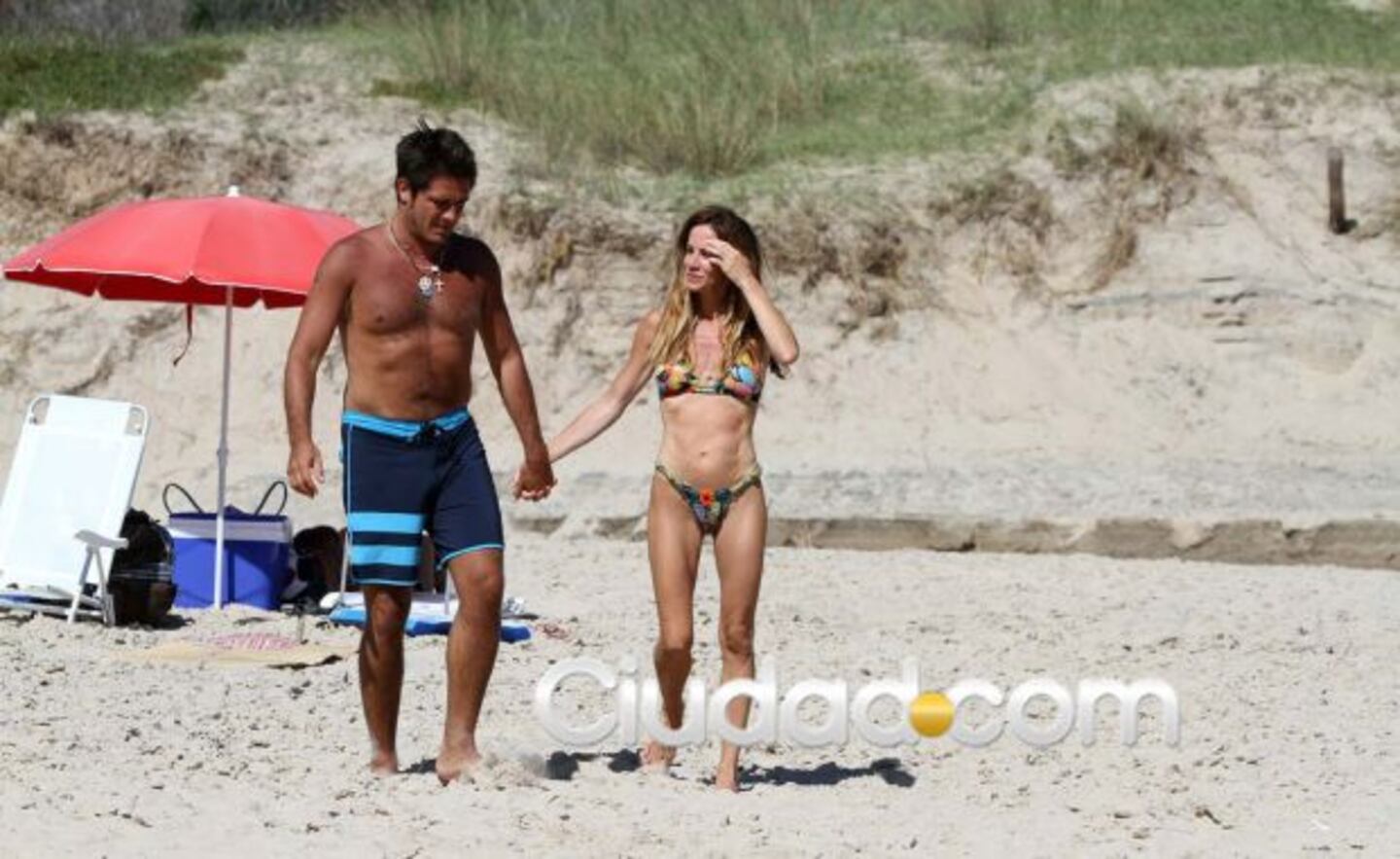 Guillermo Andino y Carolina Prat, en Punta del Este. (Foto: Ciudad.com)