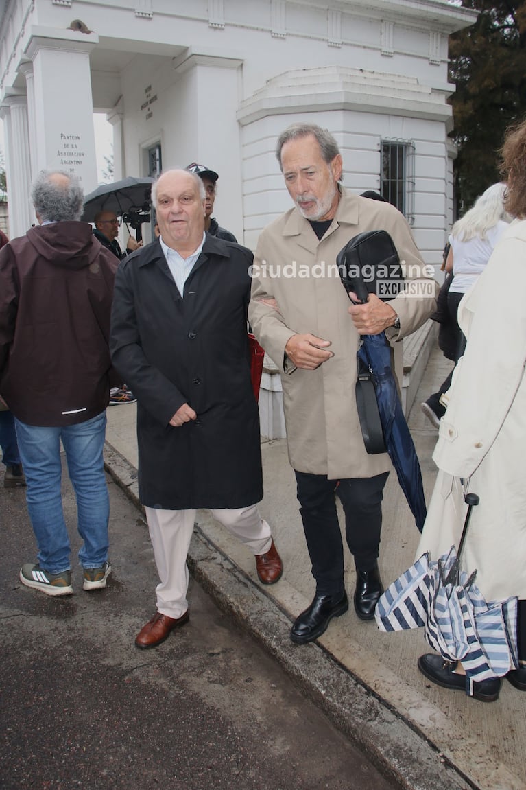 Guillermo Francella en el entierro de Luis Brandoni (Foto: Movilpress).
