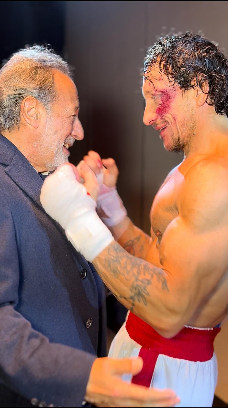 Guillermo Francella fue a ver a Nicolás Vázquez al teatro (Foto: prensa).