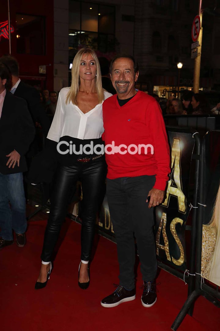 Guillermo Francella y Marynés fueron a ver a Susana.  (Foto: Movilpress)