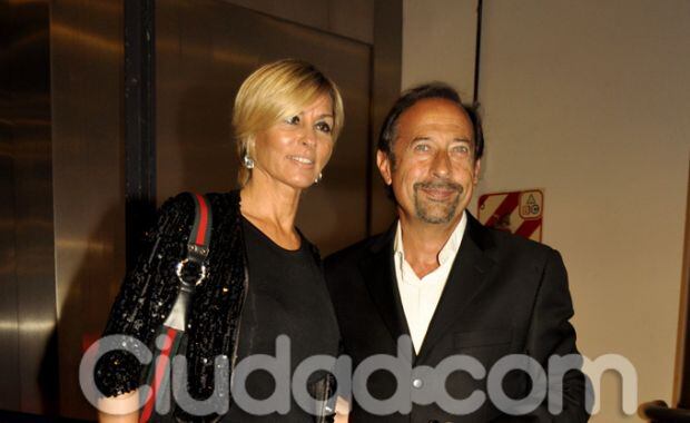 Guillermo Francella y su mujer no se perdieron la gala de Luis Miguel  (Foto: Jennifer Rubio). 