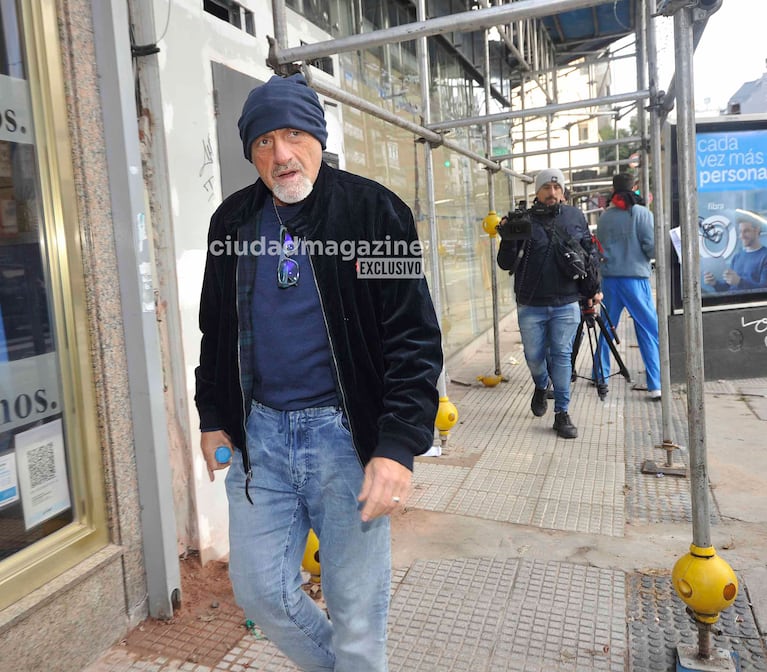 Gustavo Sofovich en el velorio de María Rosa Fugazot (Foto: Movilpress).