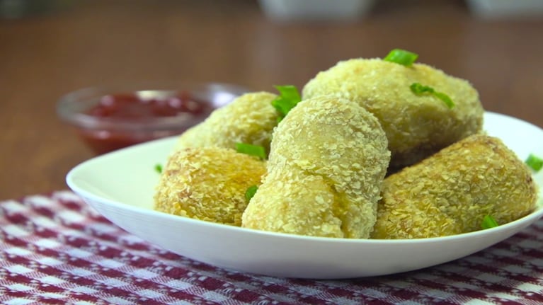 Hace croquetas de batata con esta receta ideal para tener a mano