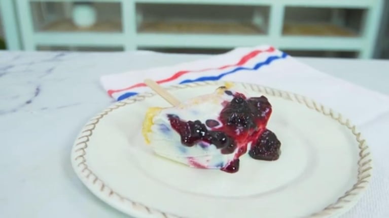 Hace helado de yogurt y frutos rojos con esta receta ideal para el verano