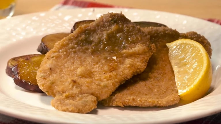 Hace milanesas de cerdo con batatas agridulces: una receta fácil para seguir