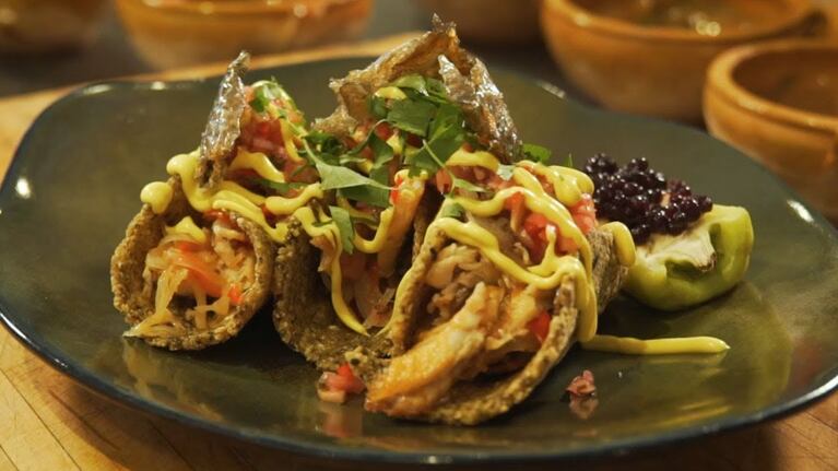 Hace tacos de surubí nixtamalizado con una receta fácil