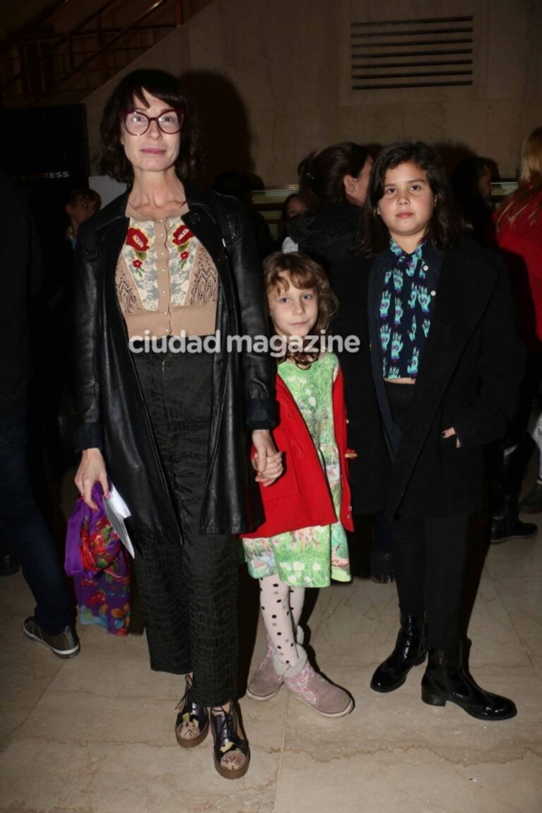 Hall de famosos en el estreno de Peter Pan: fotos del show y looks invernales