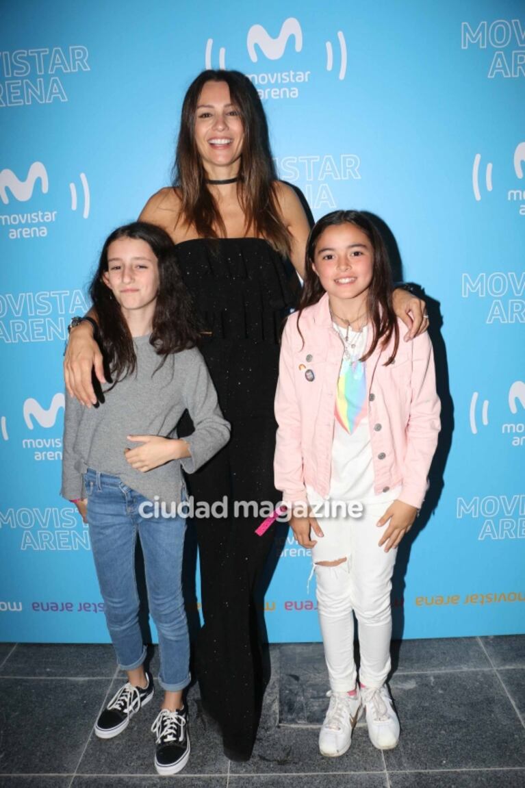 Hall de famosos en el show de Tini Stoessel: mirá todos los looks de las celebrities