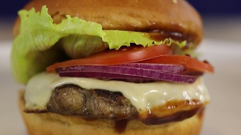 Hamburguesas de provoleta: la mejor receta para preparar tu cena