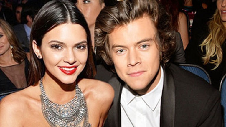 Harry Styles le da un ultimátum a Kendal Jenner y la hace elegir entre él o las cámaras. (Foto: Web)