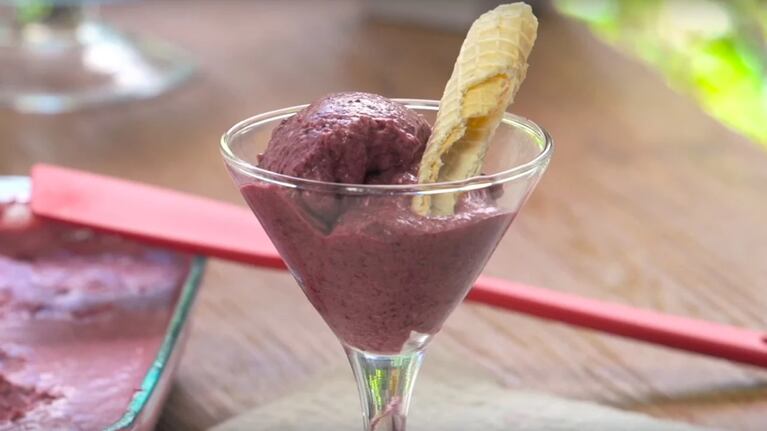 Helado de frutos rojos: el verano se hace más liviano si tenes esta receta en tu poder