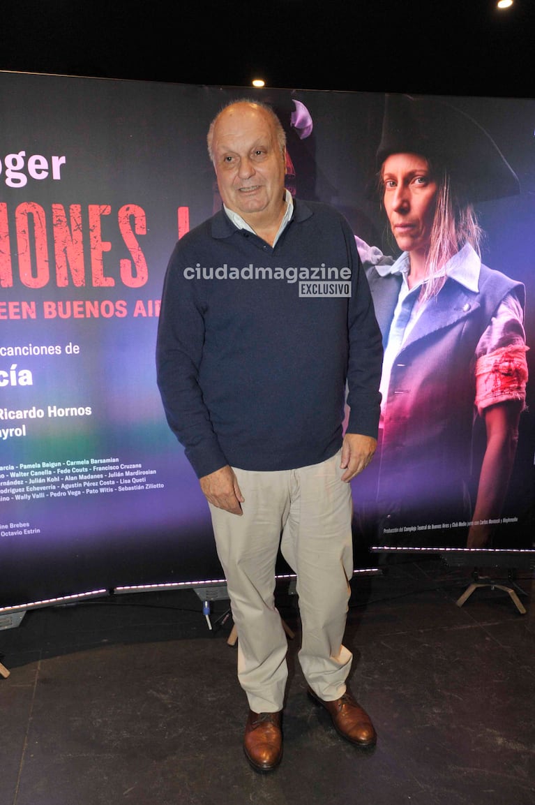 Hernán Lombardi en el estreno de Invasiones I, la obra protagonizada por Elena Roger (Foto: Movilpress).