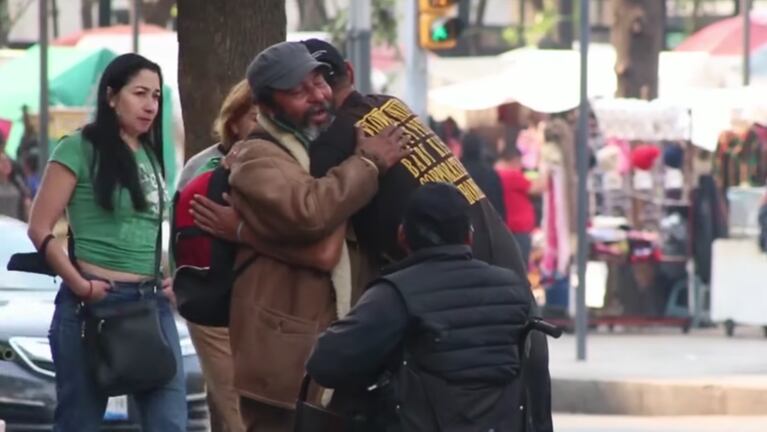 Hombre de la calle dio una lección de vida