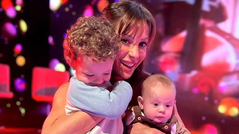 Noelia Marzol enterneció a sus fans con una foto de su beba con carita "de pocas pulgas"
