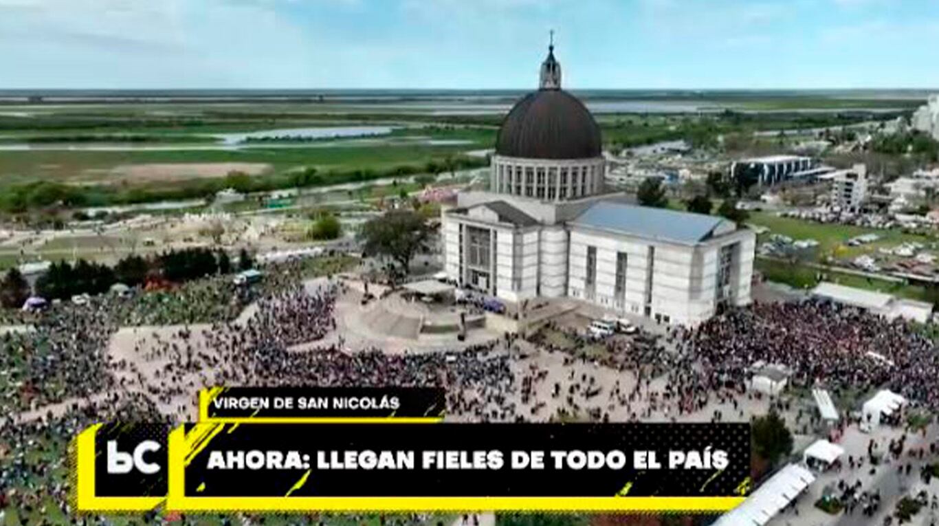 Poco Correctos acompañó la procesión de la Virgen de San Nicolás