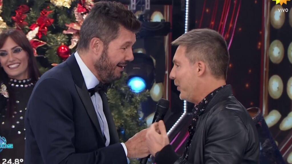 Marcelo Tinelli protagonizó un genial ida y vuelta con Adrián Suar en el último programa del Súper Bailando