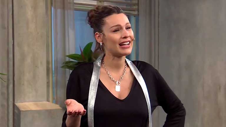 Pampita habló sobre el tiempo ideal para blanquear una pareja