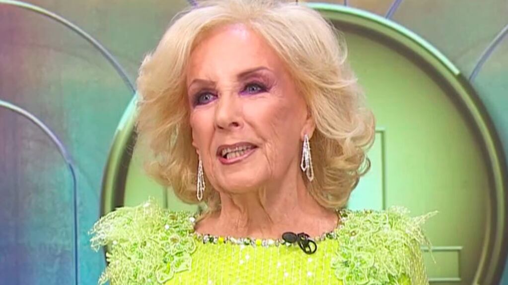 ¡Así, no! Mirtha Legrand descolocó a su producción con una insólita crítica