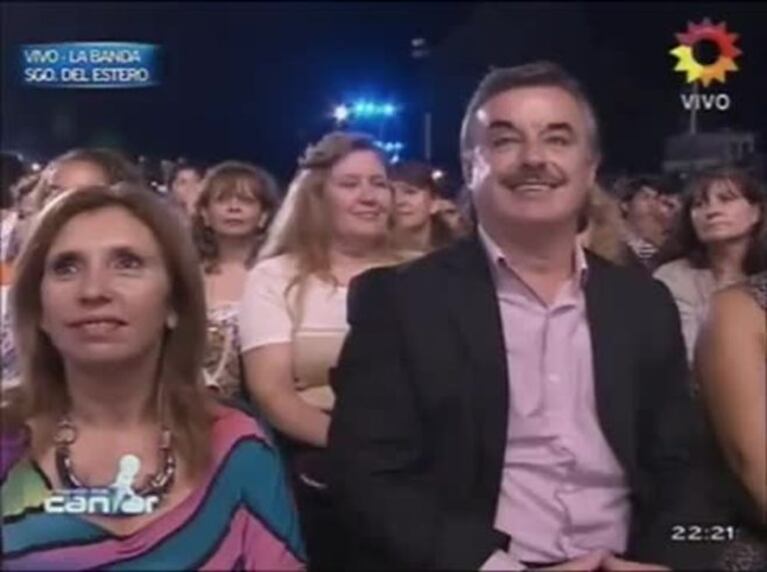 Soñando por cantar 2012: la emocionante actuación de un artista de plazas