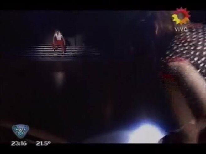 Cinthia Fernández y Gabo Usandivaras brillaron en el rock acrobático de ShowMatch
