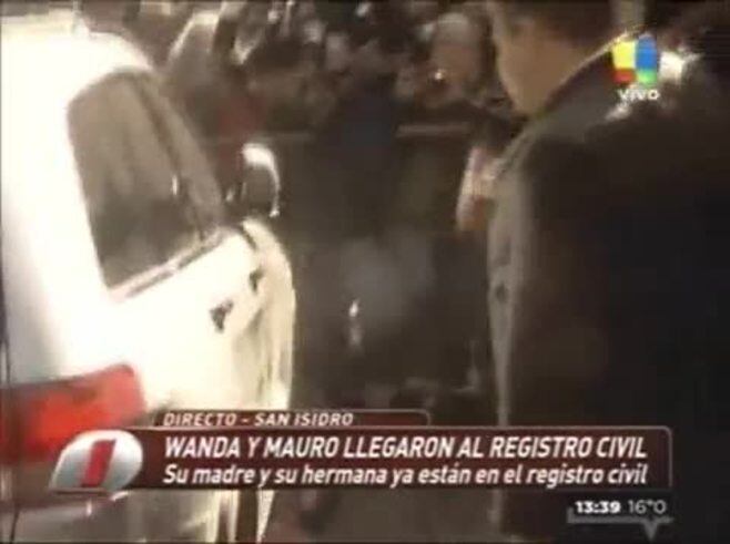 En medio del escándalo, Wanda Nara y Mauro Icardi se casaron por Civil