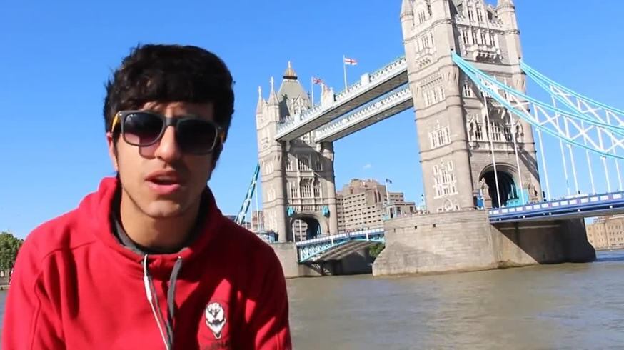 ¡Broma suicida! Un youtuber quiso hacerse el gracioso saltando desde el Puente de Londres y casi se ahoga