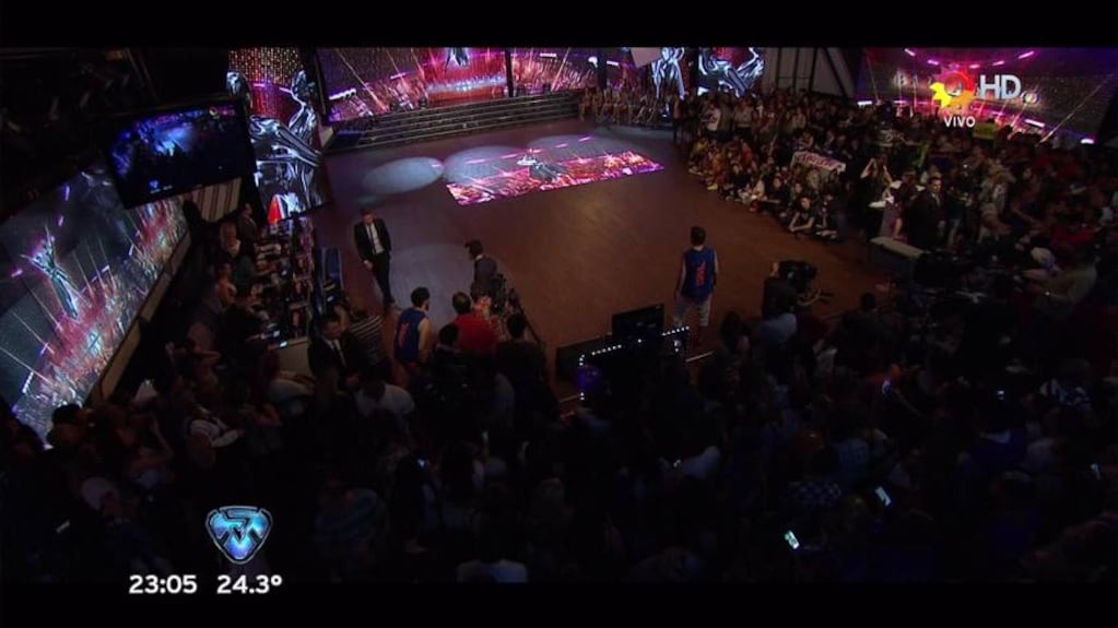 El increíble baile zumba de Pedro Alfonso y Ángela Torres en ShowMatch